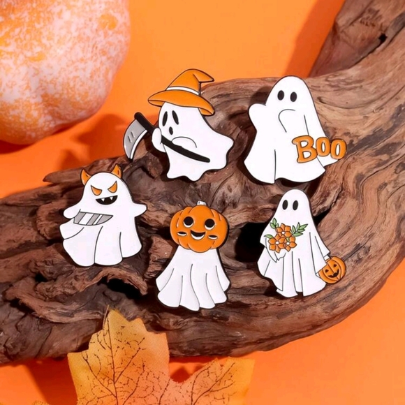 5 Piece Halloween Ghost Enamel Pin Set - Picture 3 of 3